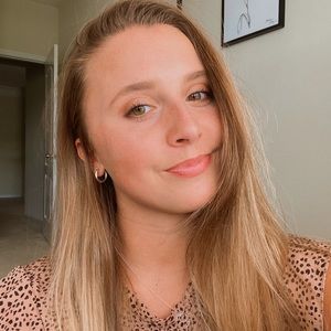 Meet your Posher, Brittany